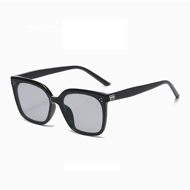【GZ81】Lucier Grey